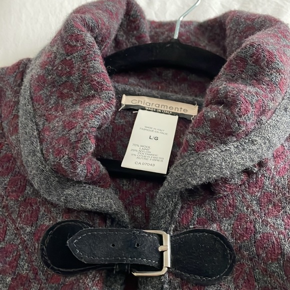 Jacket - Picture 9 of 9